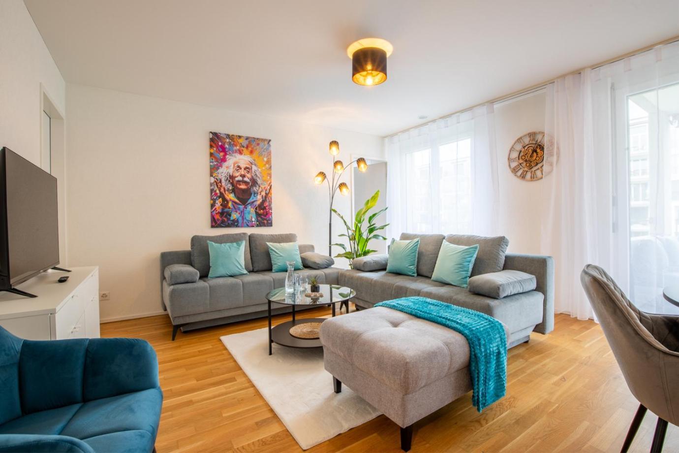 Special Einstein Iiv Apartment, Messe Kleinbasel 10-Star ภายนอก รูปภาพ